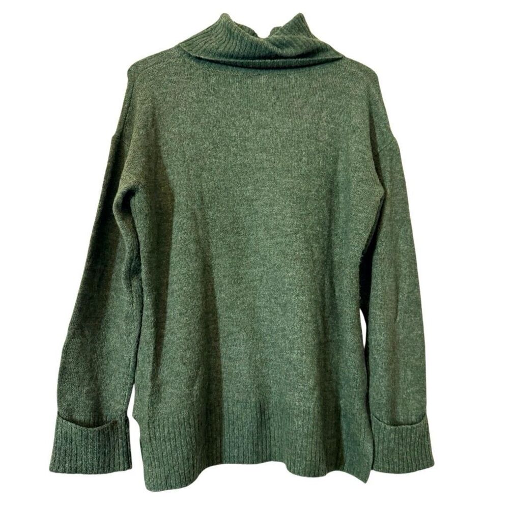 HEMA Heather Turtle Neck Long Sleeve Pullover Green Sweater Size Small